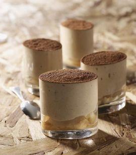 Verrines tiramisu aux poires et son crumble aux épices - La Vie Claire